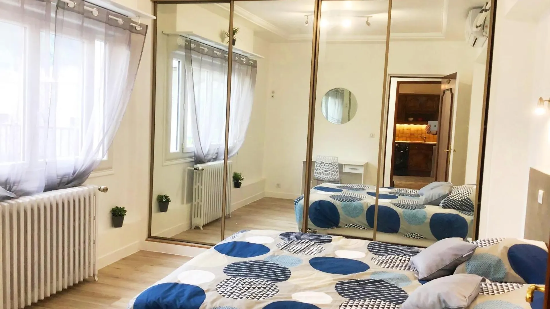 Lejlighed Appartement Le Soleil 140 M2 Climatise Parking Prive Proche Sanctuaires Lourdes Frankrig